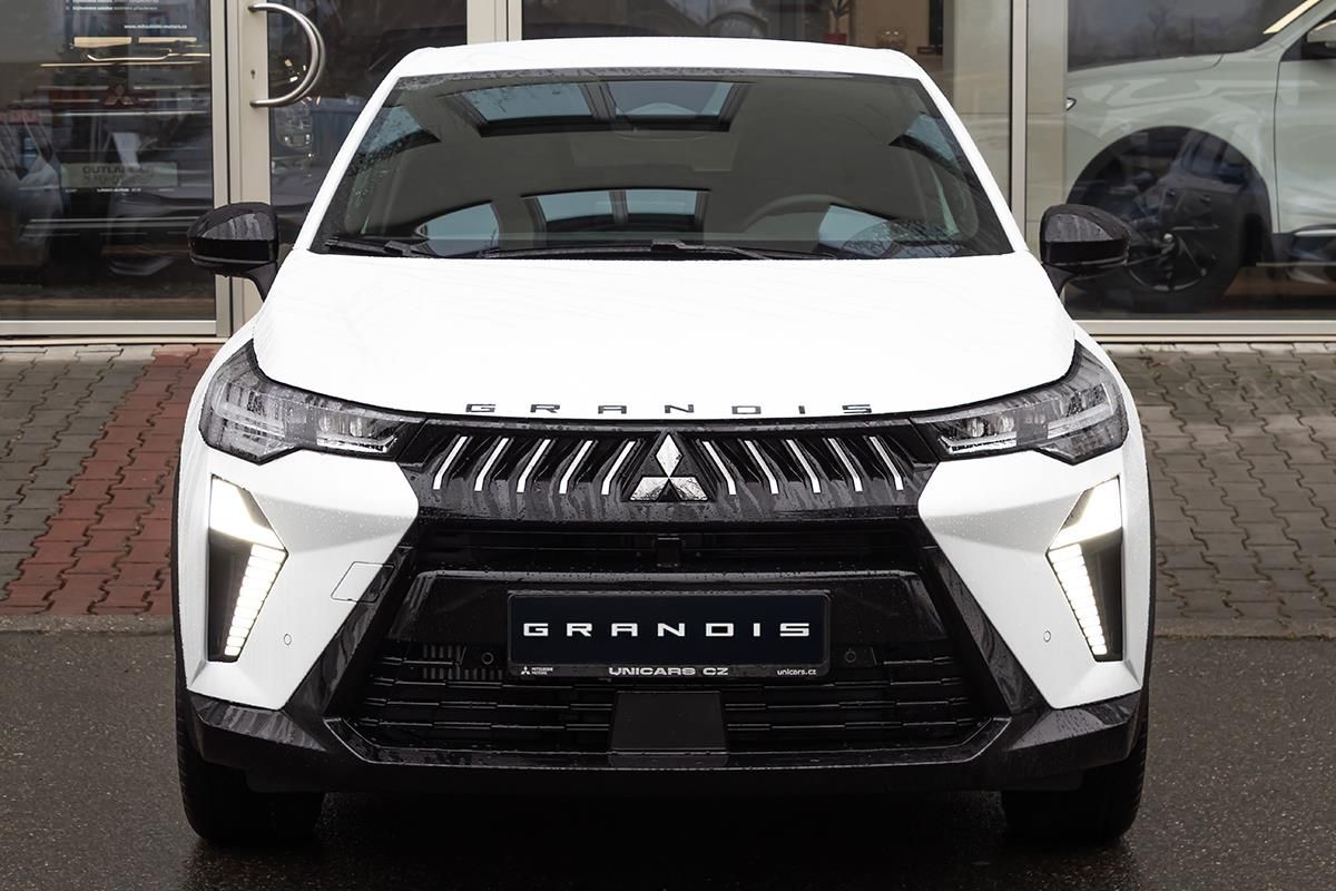 Mitsubishi Grandis, 1,3 DI-T DCT  Intense+ - fotka 2