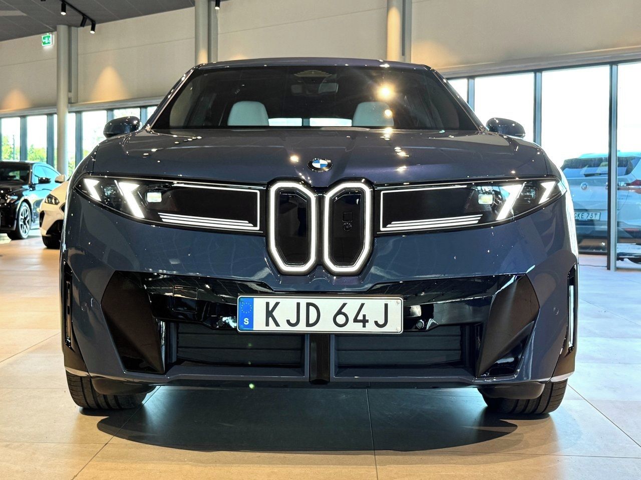 BMW iX3, 50 xDrive M-Sport H/K HuD 360 - fotka 2