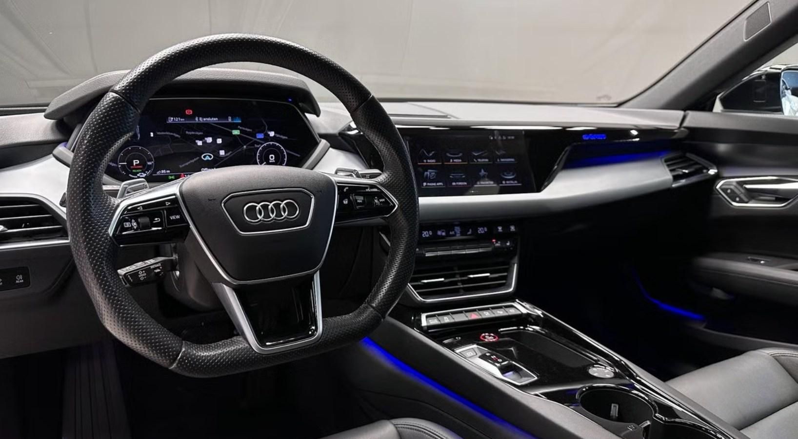 Audi e-tron GT, Q SoH 90% 360k Panorama Matrix - fotka 6