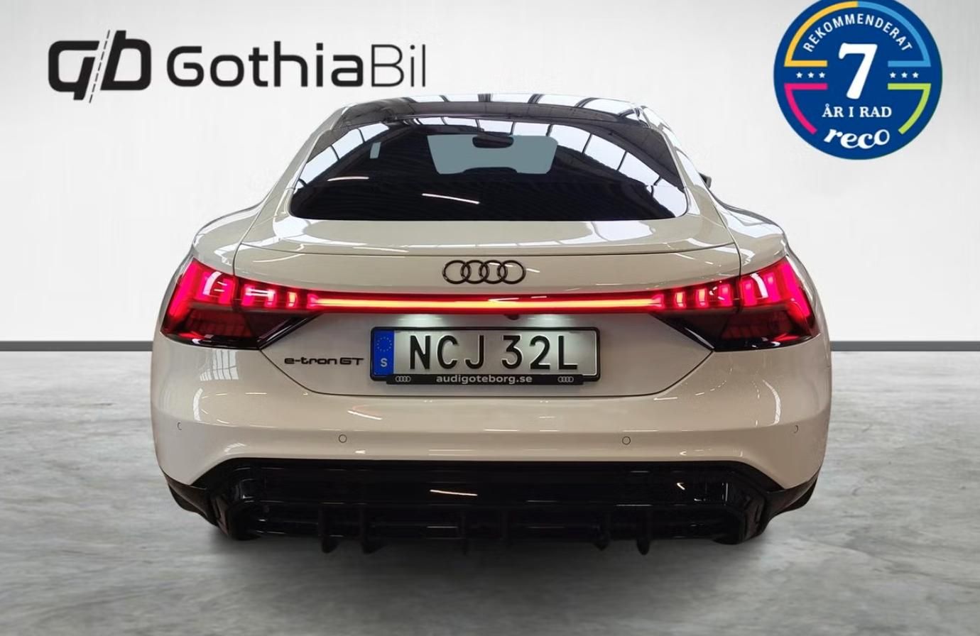 Audi e-tron GT, Q 360k Matrix Vzduch Panorama - fotka 6