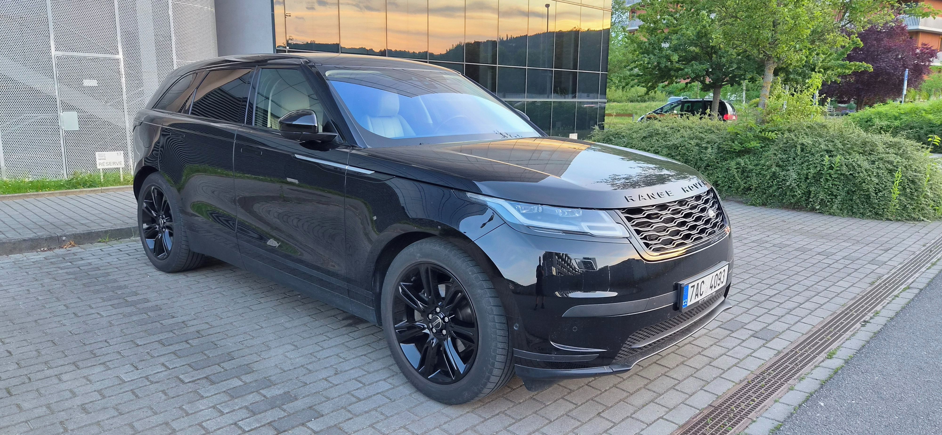 Land Rover Range Rover Velar - fotka 2