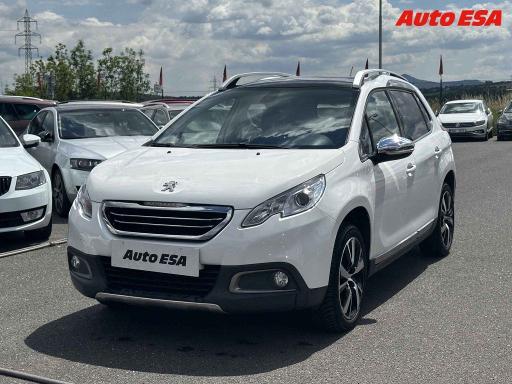 Peugeot 2008, 1.2 pt - fotka 3