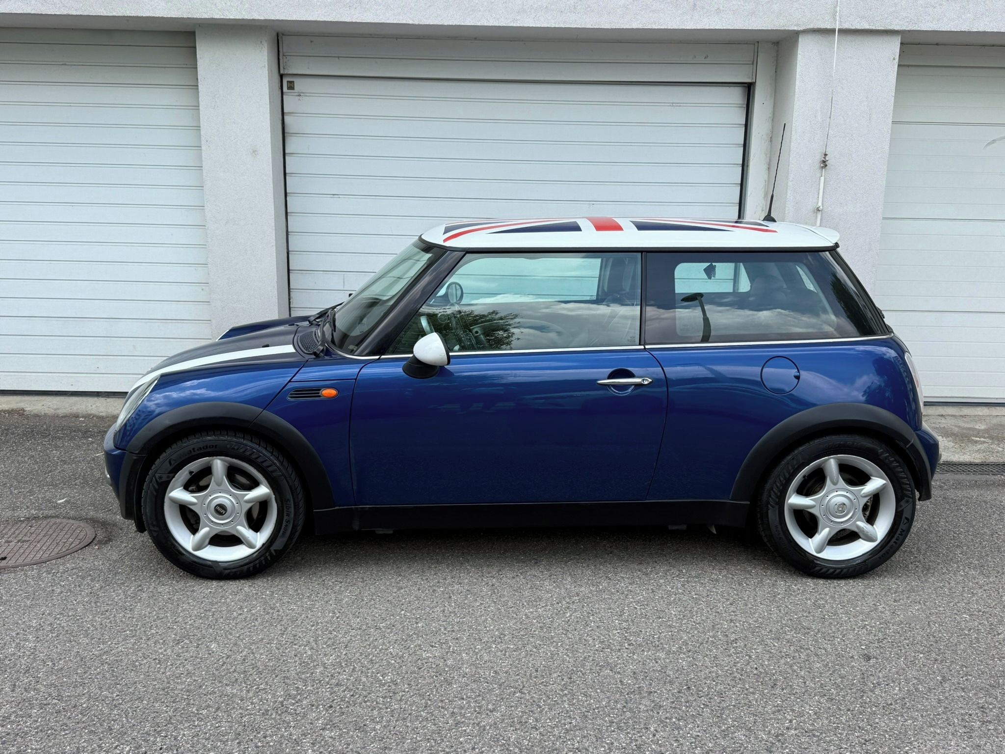 Mini Cooper, 1.6i, 85kw - fotka 2