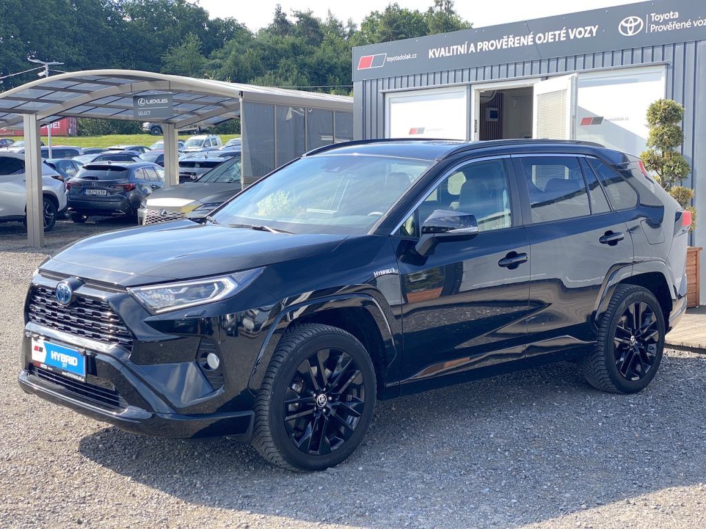 Toyota Rav4, 2.5HSD, ČR, Black Edition, 4x4 - fotka 4