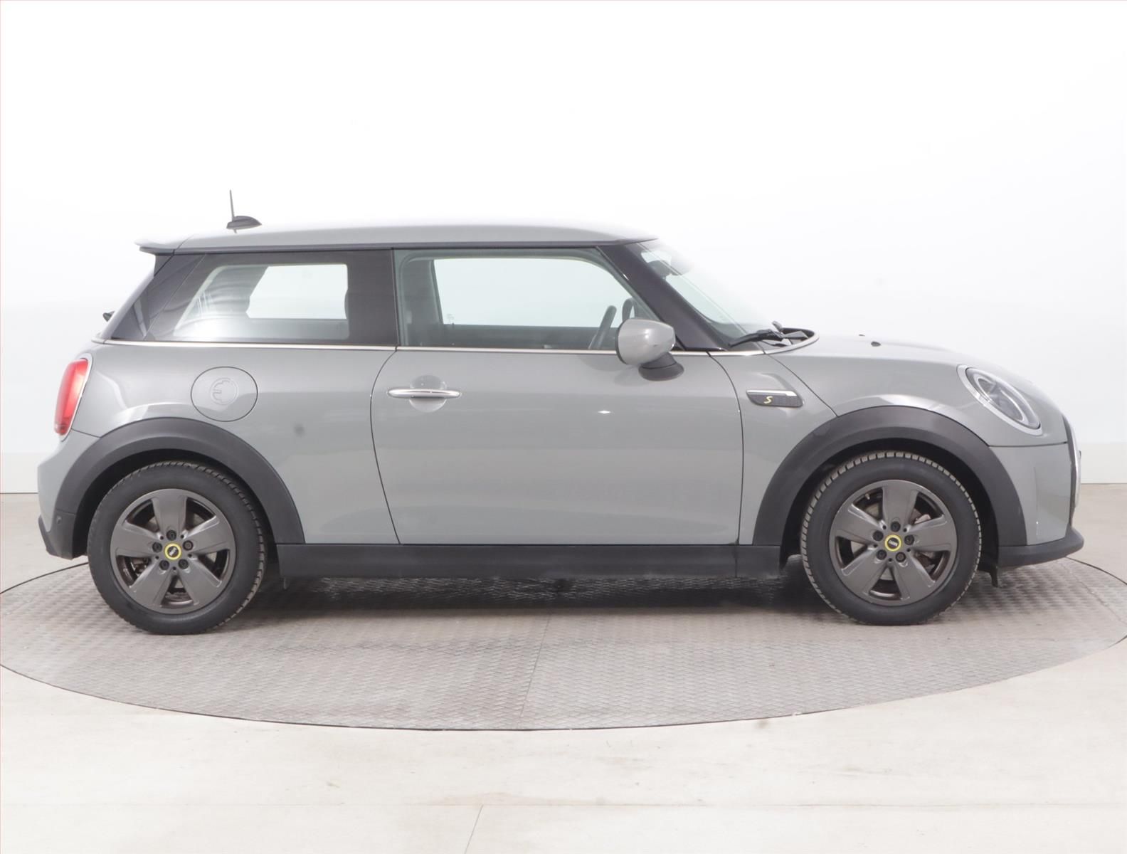 Mini, Cooper SE 32 kWh, SoH 96% - fotka 6