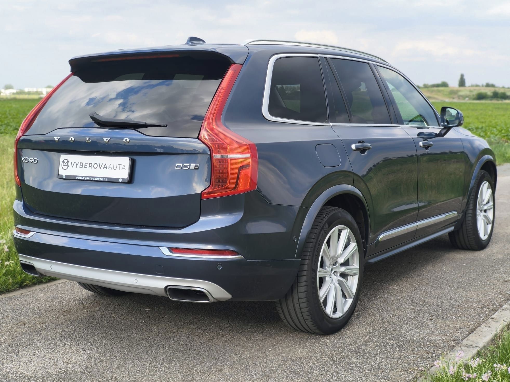 Volvo XC90, D5 2.0 173kW/AWD/Inscription/ - fotka 4