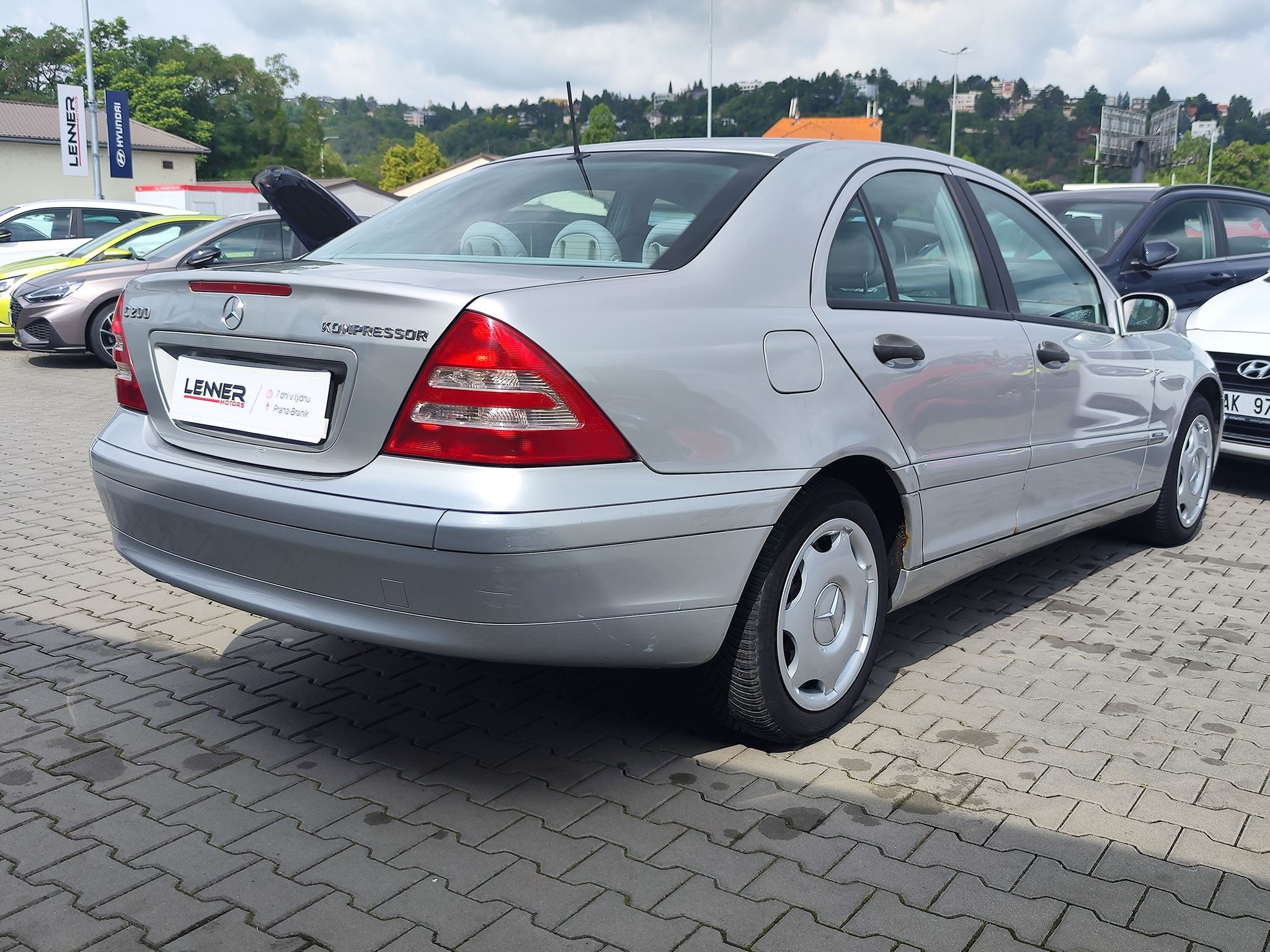 Mercedes-Benz Třídy C, C200 2.0/120kW Classic - fotka 5