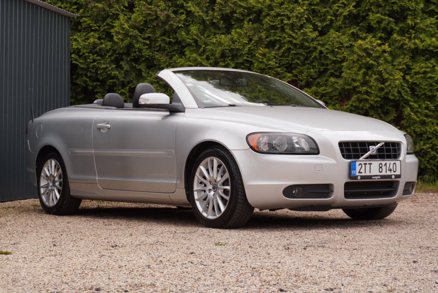 Volvo C70, 2.4 D5 MOMENTUM - fotka 5