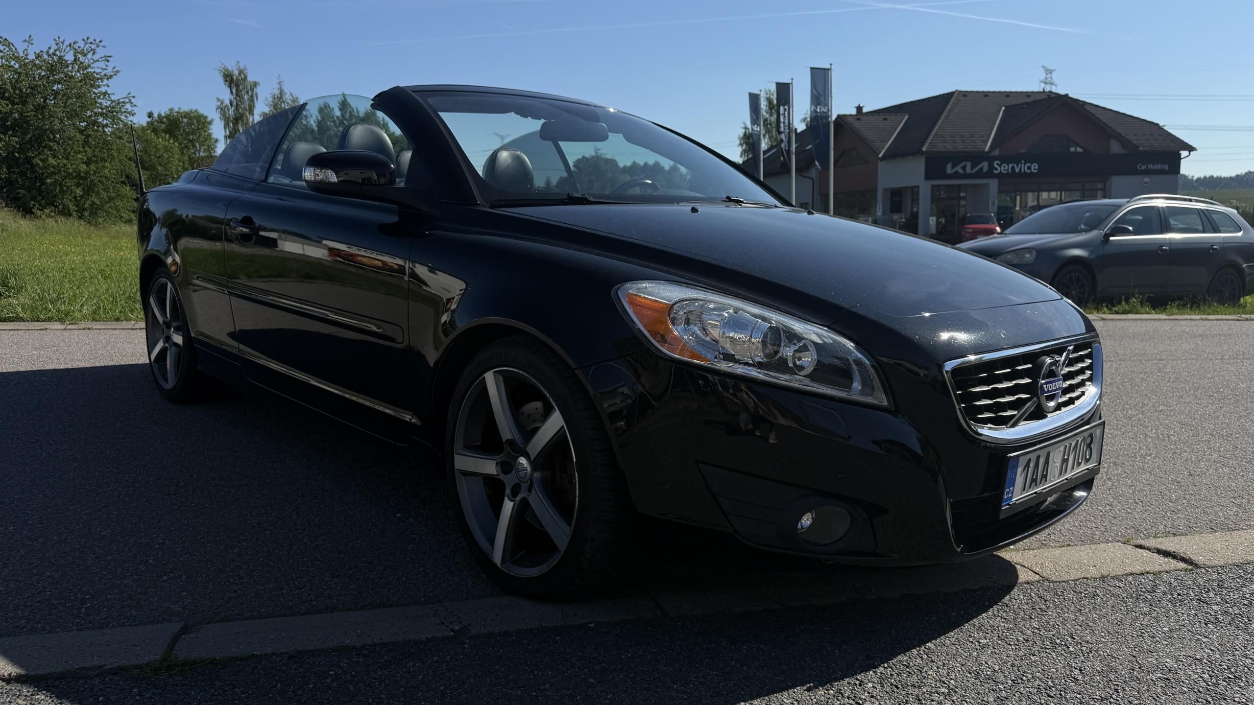 Volvo C70, T5 CABRIO 75 TIS KM 169KW - fotka 4