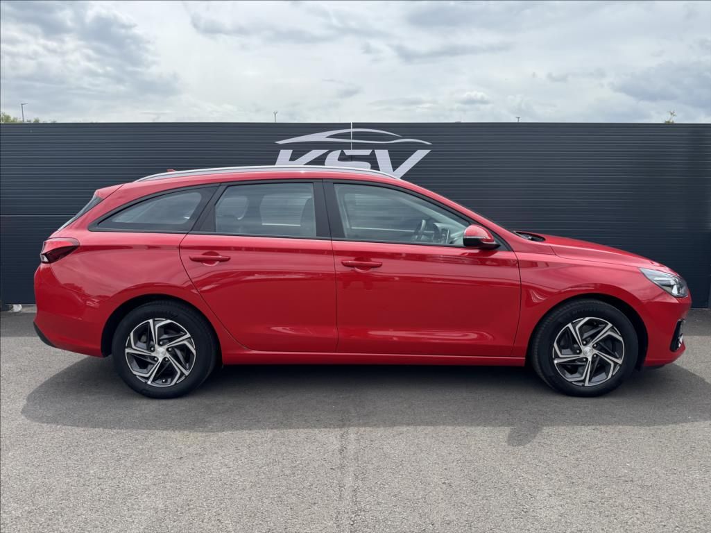 Hyundai i30, 1,0 - fotka 6