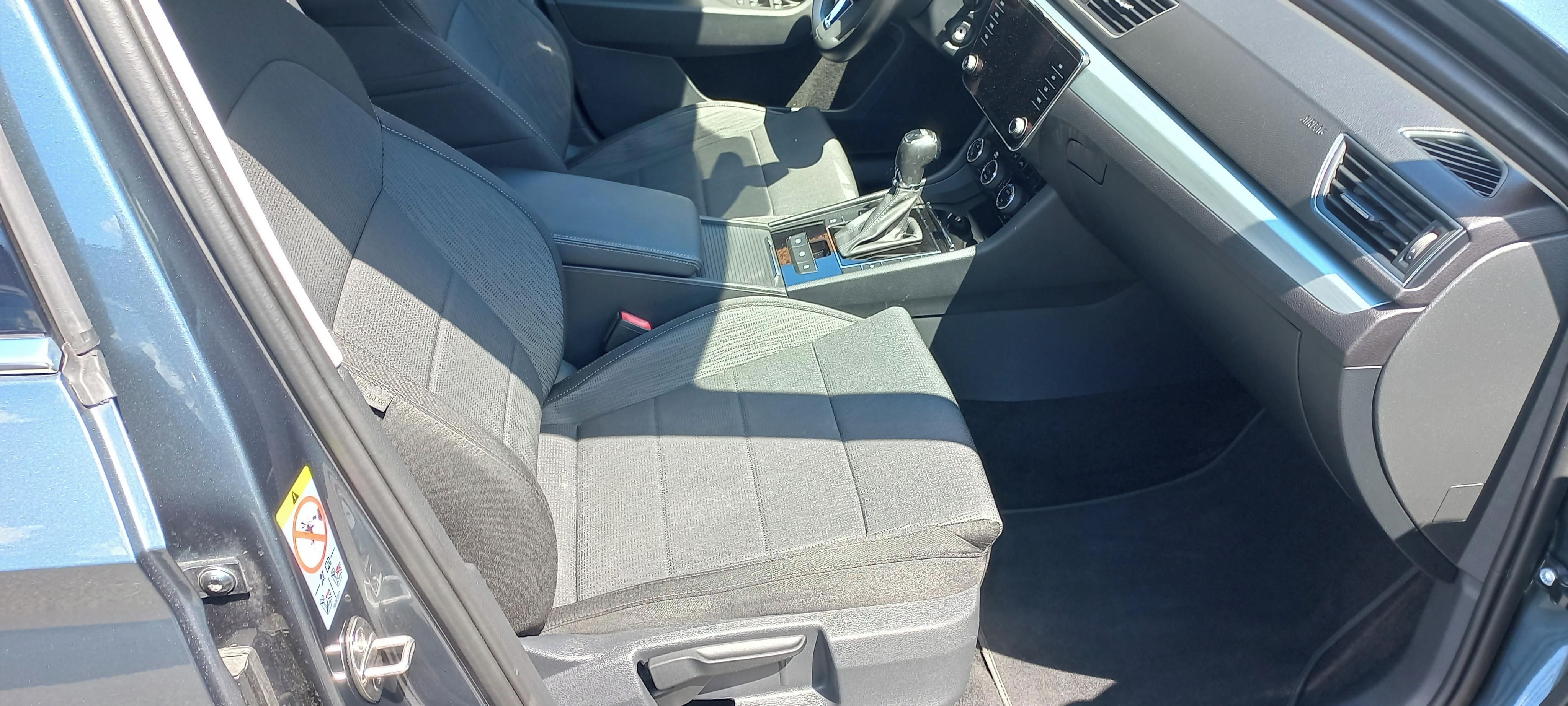 Škoda Superb, 2.0 TDI 110 kw Dsg - fotka 6