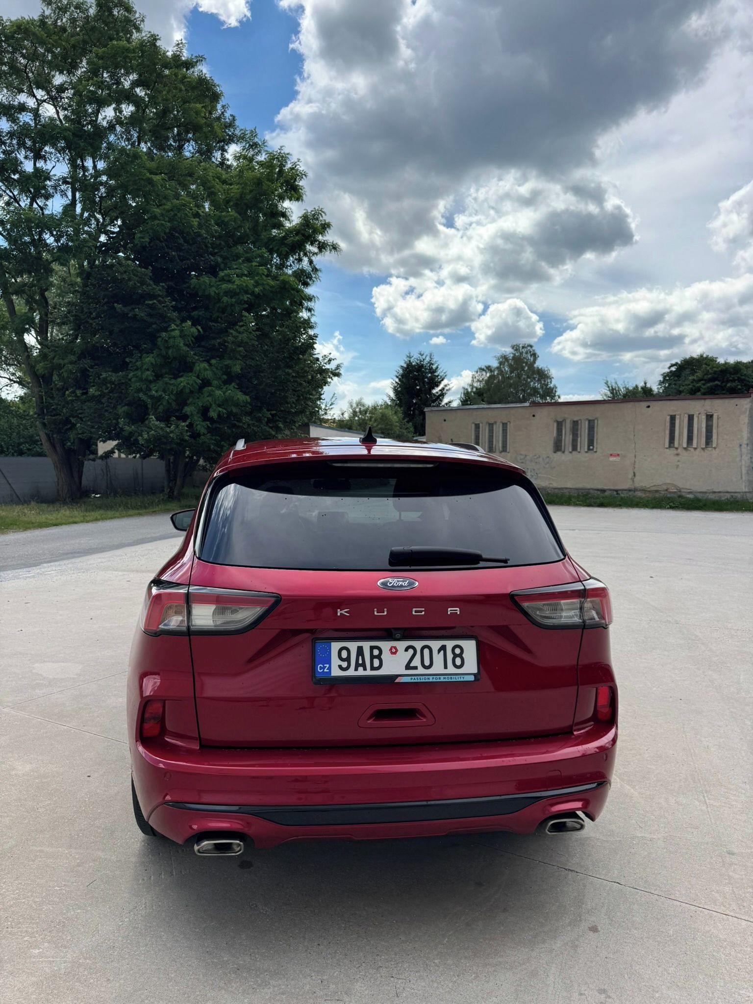 Ford Kuga, Ford Kuga ST-Line X 1.5 EcoBlu - fotka 4