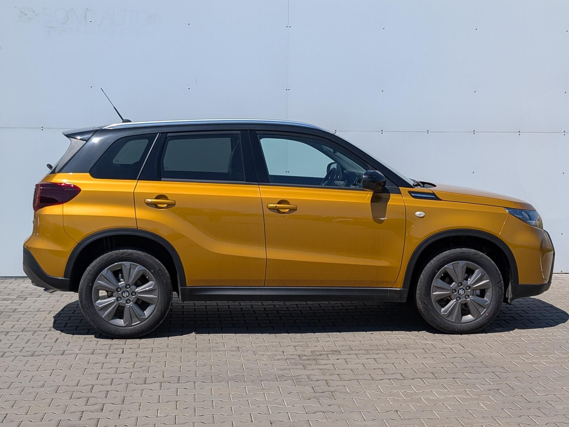 Suzuki Vitara, PREMIUM 1,4 HYBRID A/T 4x4 MY2 - fotka 3