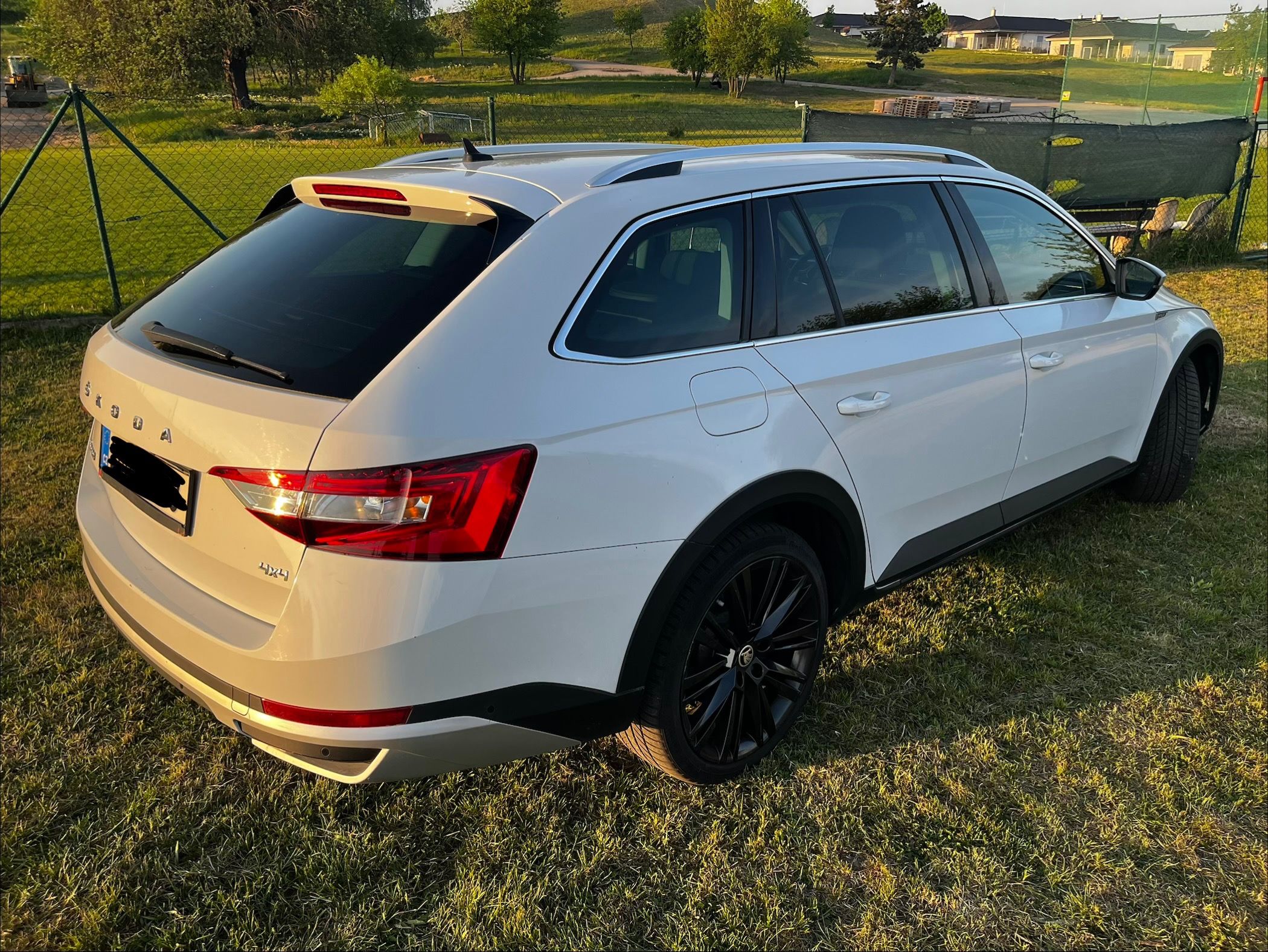 Škoda Superb, Superb Scout 2.0 TDI - fotka 3