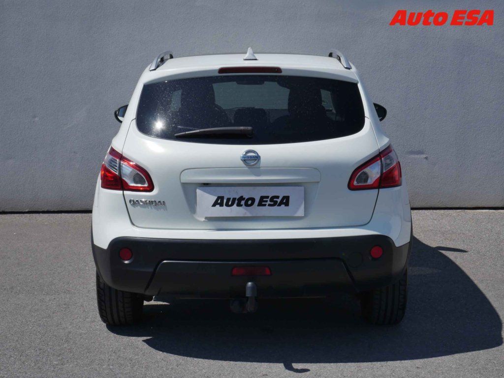 Nissan Qashqai, 1.6 16V,ČR - fotka 5