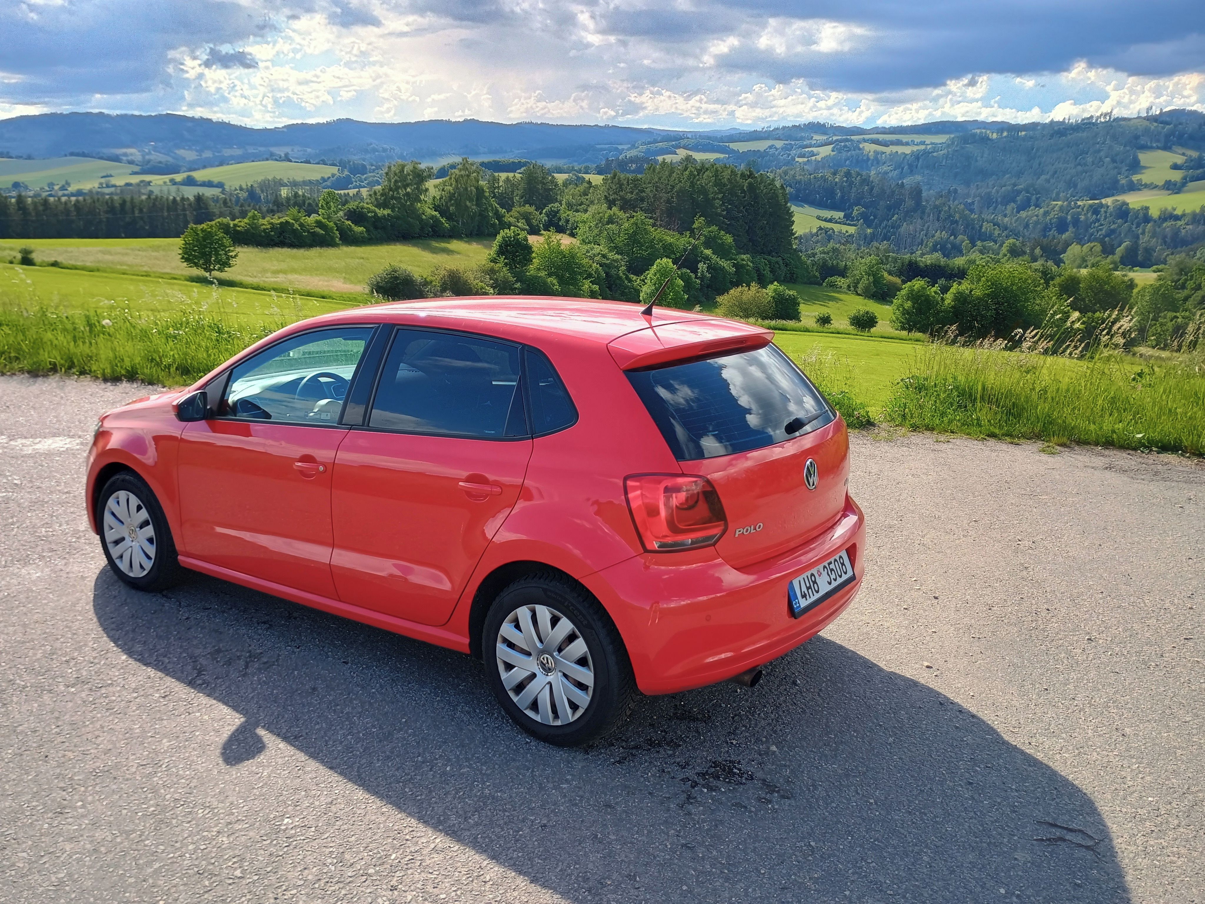 Volkswagen Polo, VW Polo 1,4 63 kW automat - fotka 5