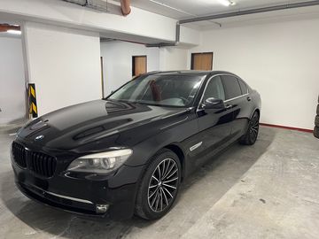 BMW 730D F01