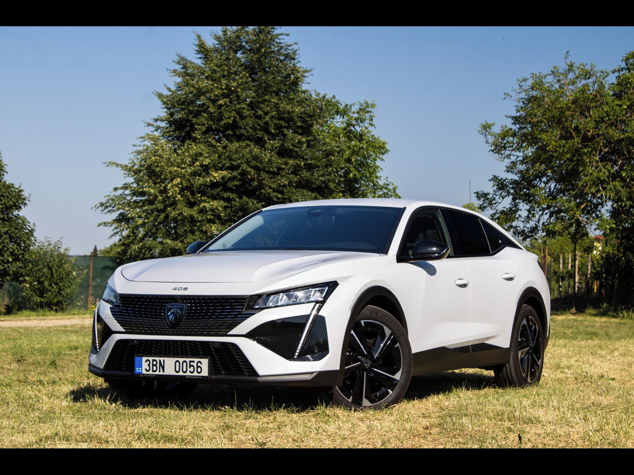 Peugeot 408, hybrid