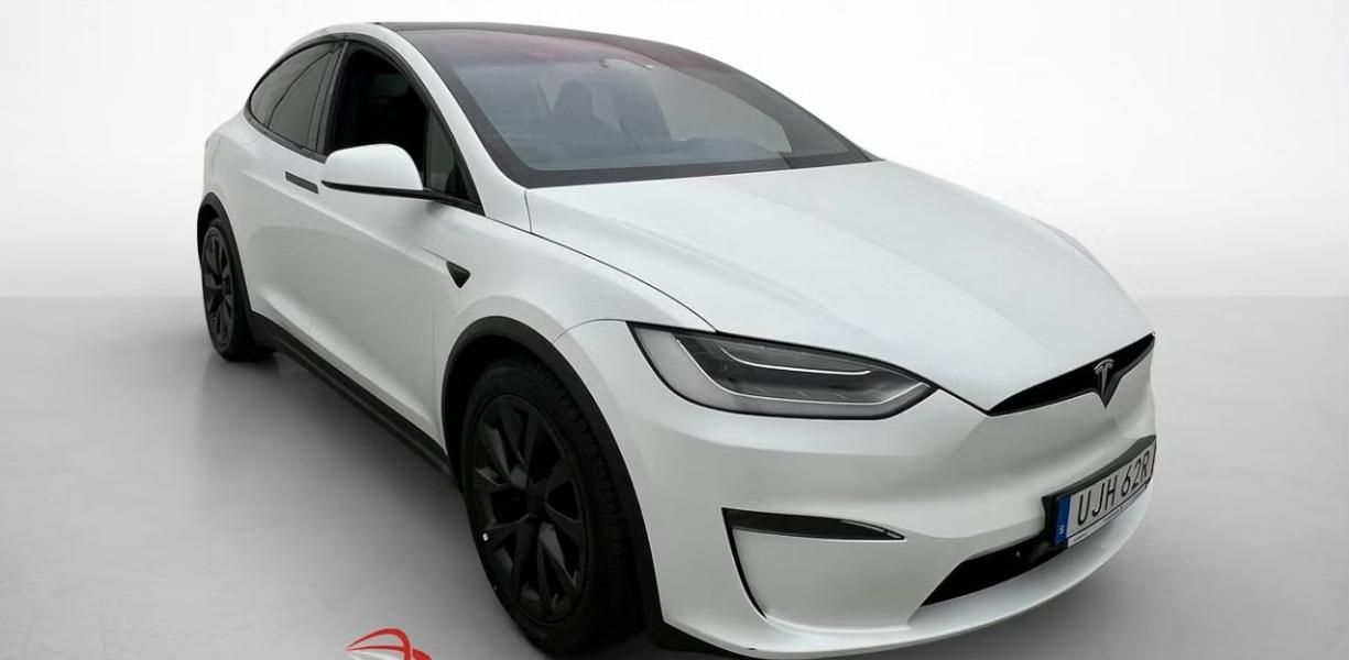 Tesla Model X, LR AWD Kam Tažné Panorama Yoke - fotka 2
