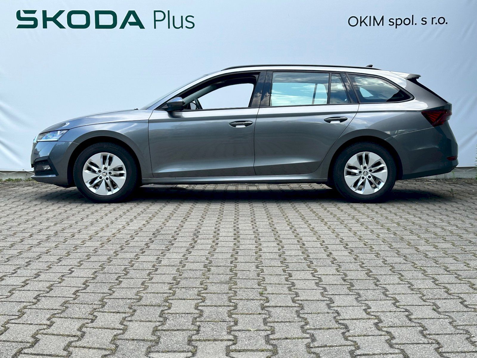 Škoda Octavia, 2.0 TDI 110kW DSG Style Combi - fotka 3