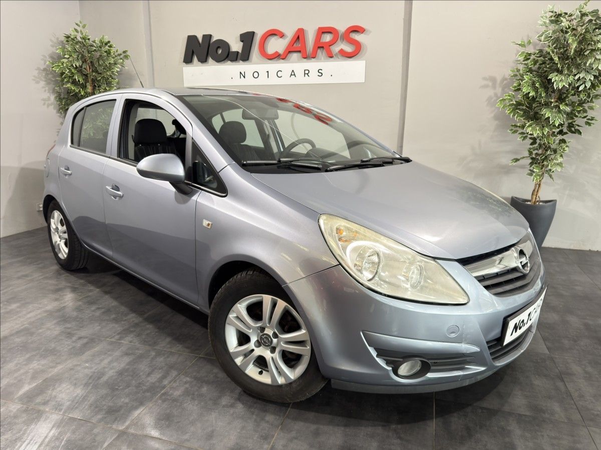 Opel Corsa, 1,2   i KLIMATIZACE TAŽNÉ