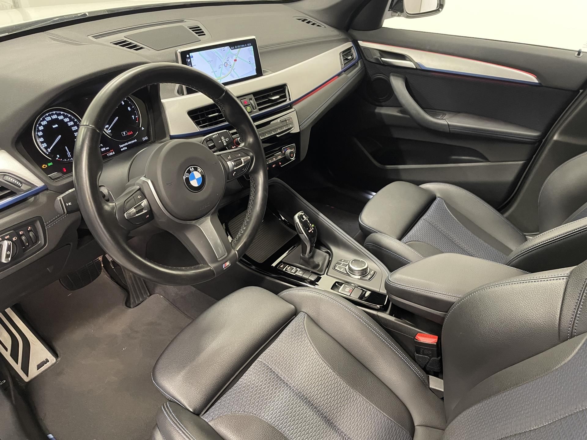 BMW X1, X1 18i sDrive, Mpaket - fotka 6
