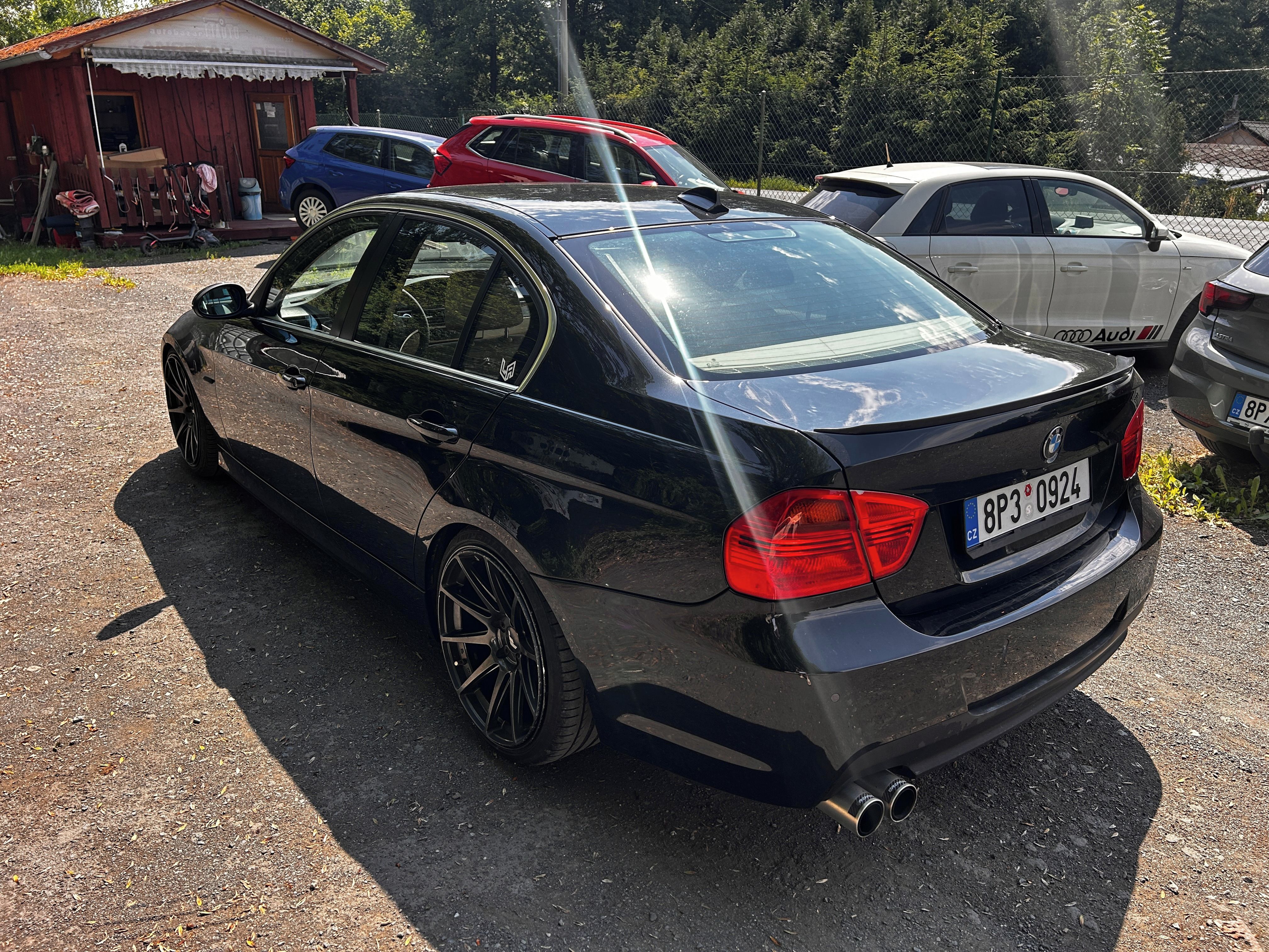 BMW Řada 3, 325i 160kW manuál - fotka 4