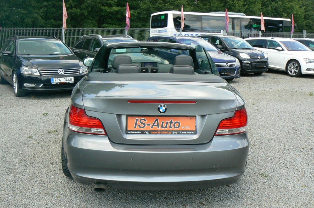BMW Řada 1, 2,0 118d CABRIO - fotka 6
