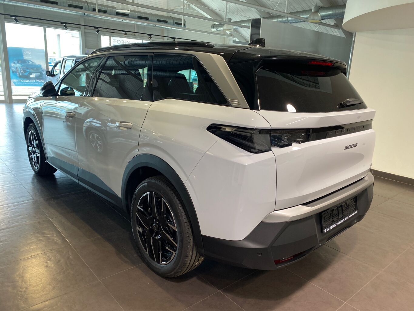 Peugeot 5008, GT Hybrid 145 e-DCS6- - KAMERY - fotka 6