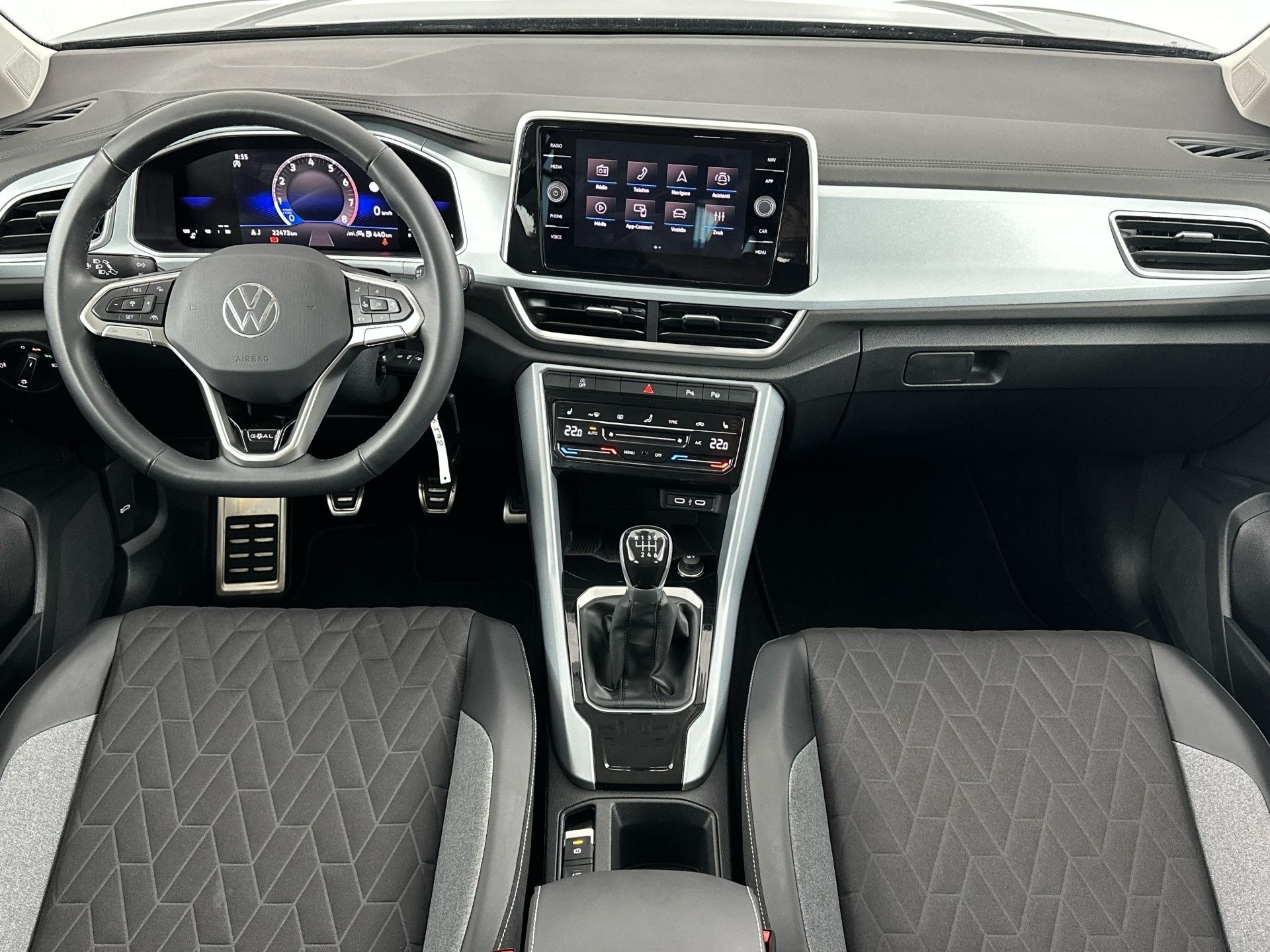 Volkswagen T-Roc, Life "GOAL" 1.0 TSI 85kW - fotka 5