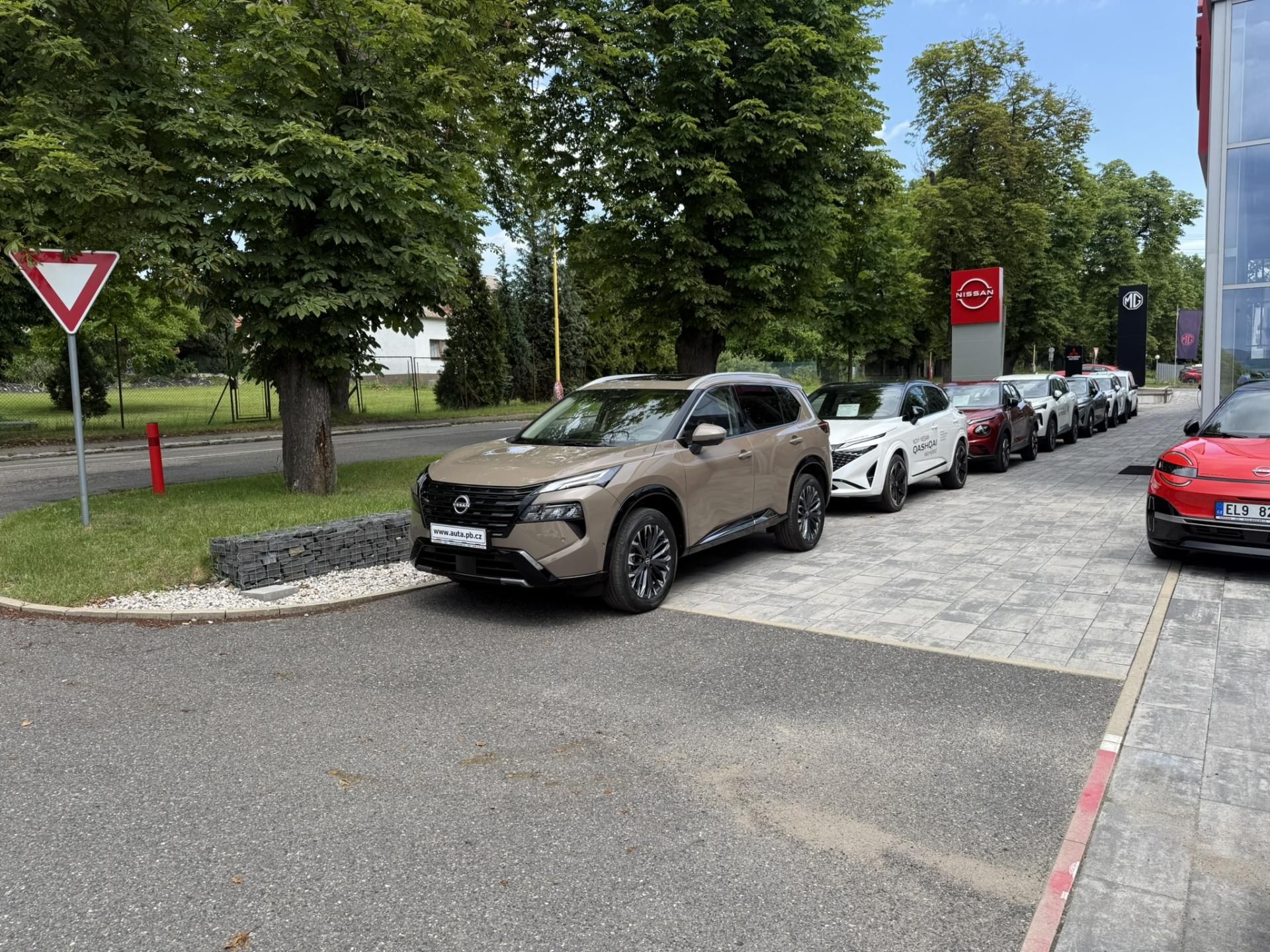 Nissan X-Trail, E-POWER e-4ORCE TEKNA - fotka 3