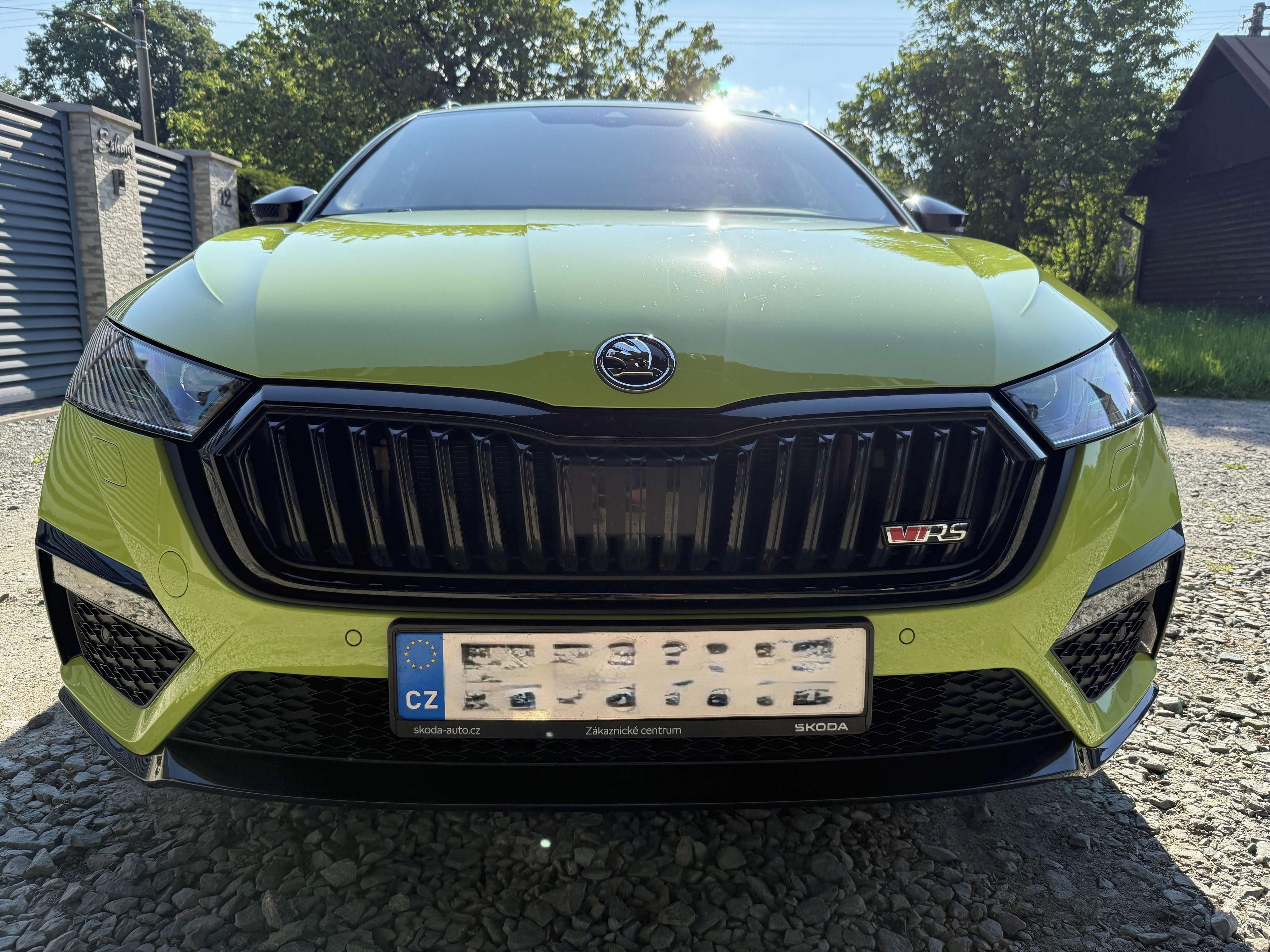 Škoda Octavia, RS iV Combi - PHEV 180kw - fotka 2