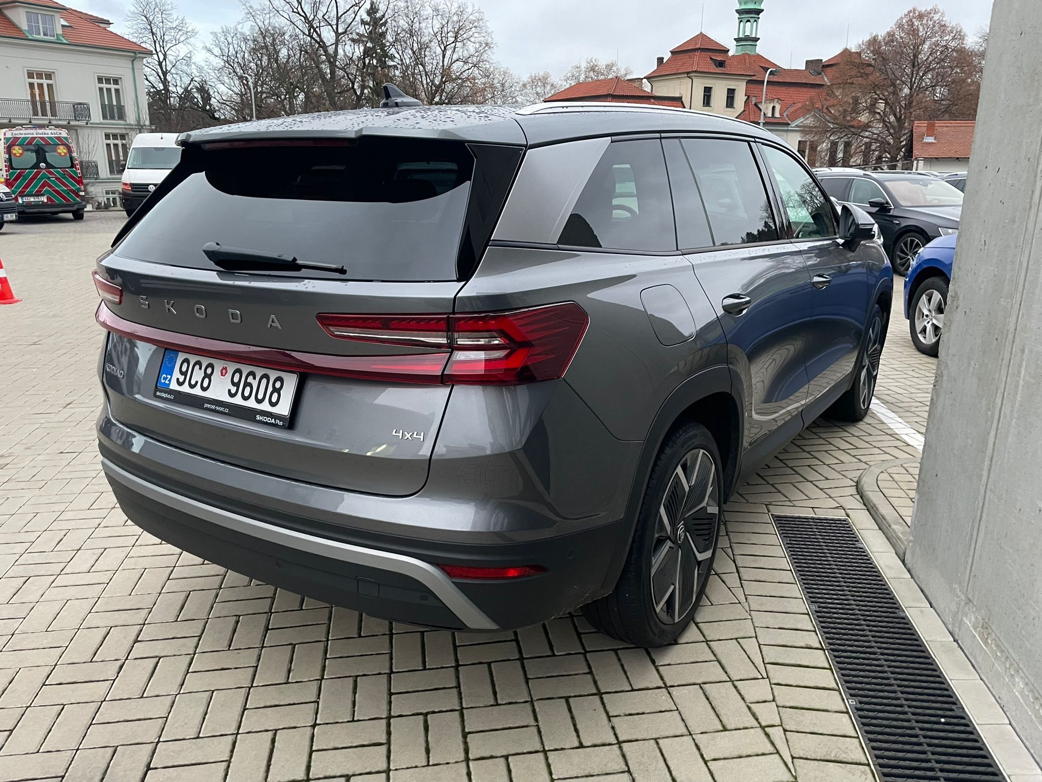Škoda Kodiaq, 2.0 TDi Exclusive Selection - fotka 3