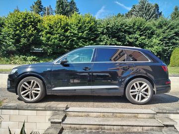 Dražba Audi Q7 SUV S line