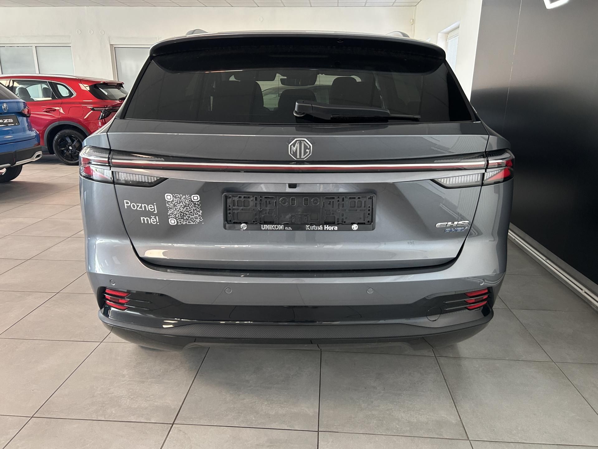MG HS, PHEV Emotion 200kW - fotka 4