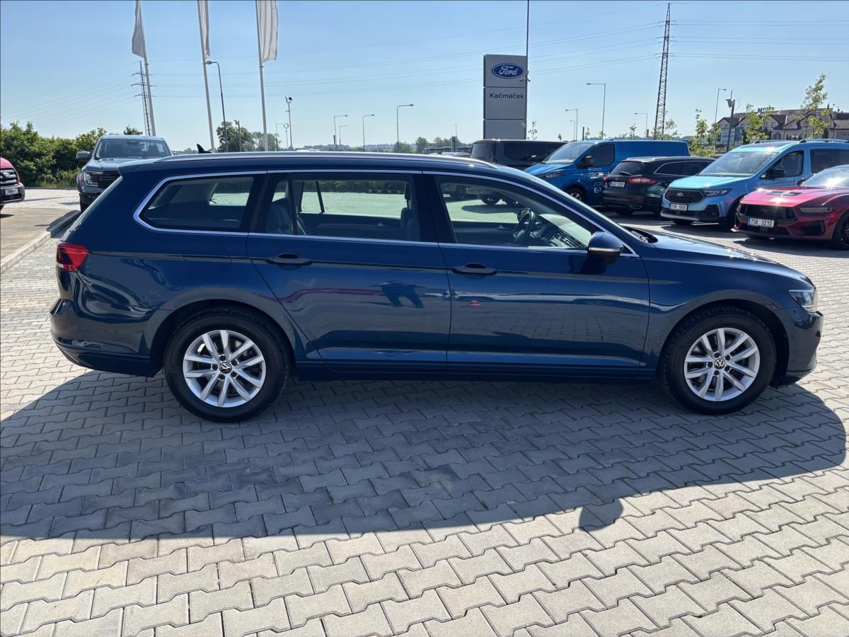 Volkswagen Passat, 1,5 TSI Busines AUT 110kW  DPH - fotka 6