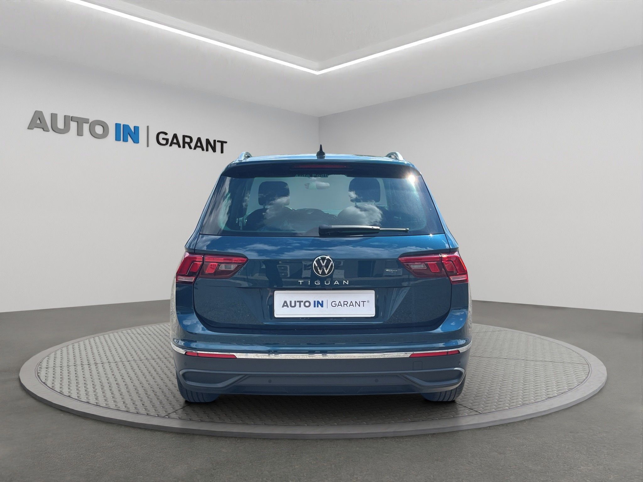 Volkswagen Tiguan, LIFE 1.5 TSi 110kW, ČR, 1.maj, - fotka 6