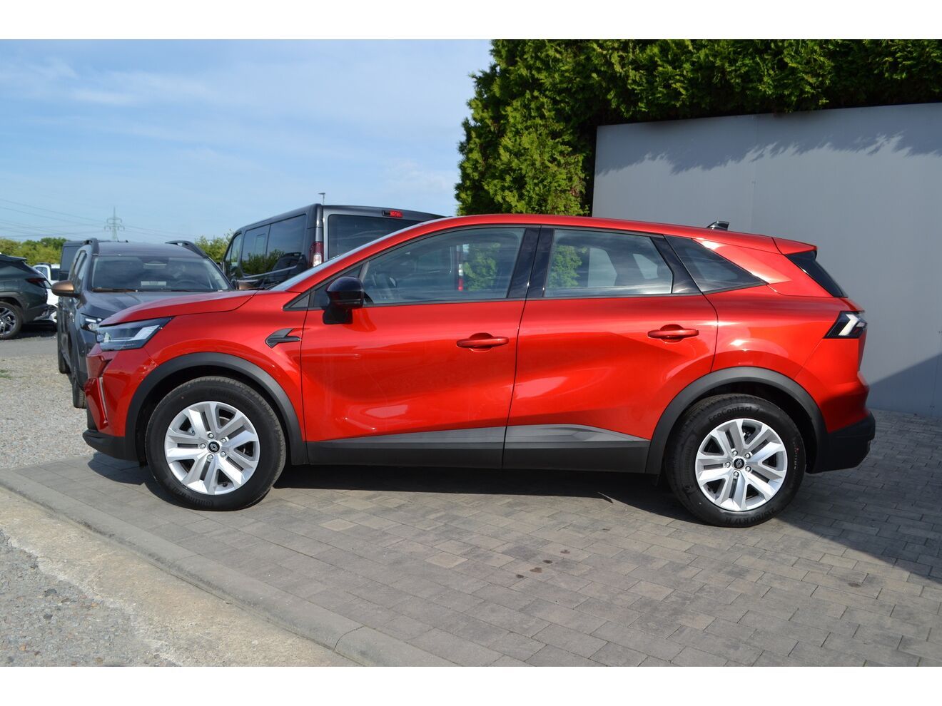 Renault Symbioz, EVOLUTION  MILD HYBRID 140 - fotka 2