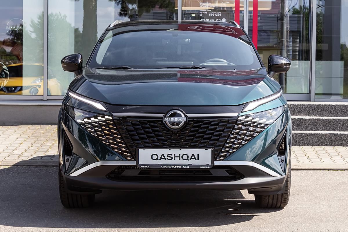 Nissan Qashqai, 1,3 DIG-T X-TRONIC  TEKNA - fotka 2