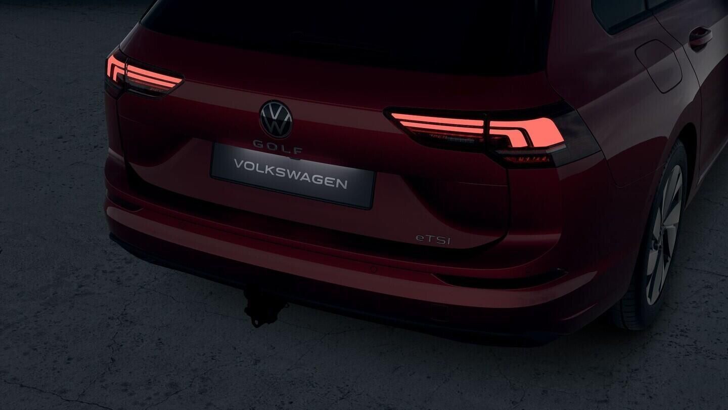 Volkswagen Golf Variant, People 1,5 eTSI 7DSG mHEV 110 - fotka 4