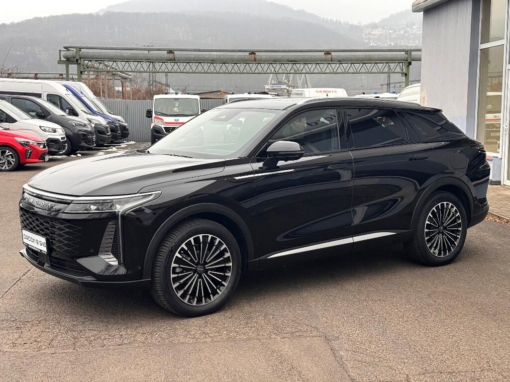 Omoda 9, SHS 1,5 TGI (537k) Premium - fotka 5