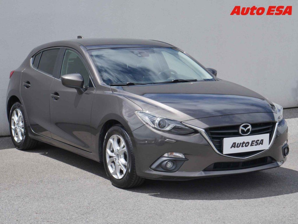 Mazda 3, 2.0i