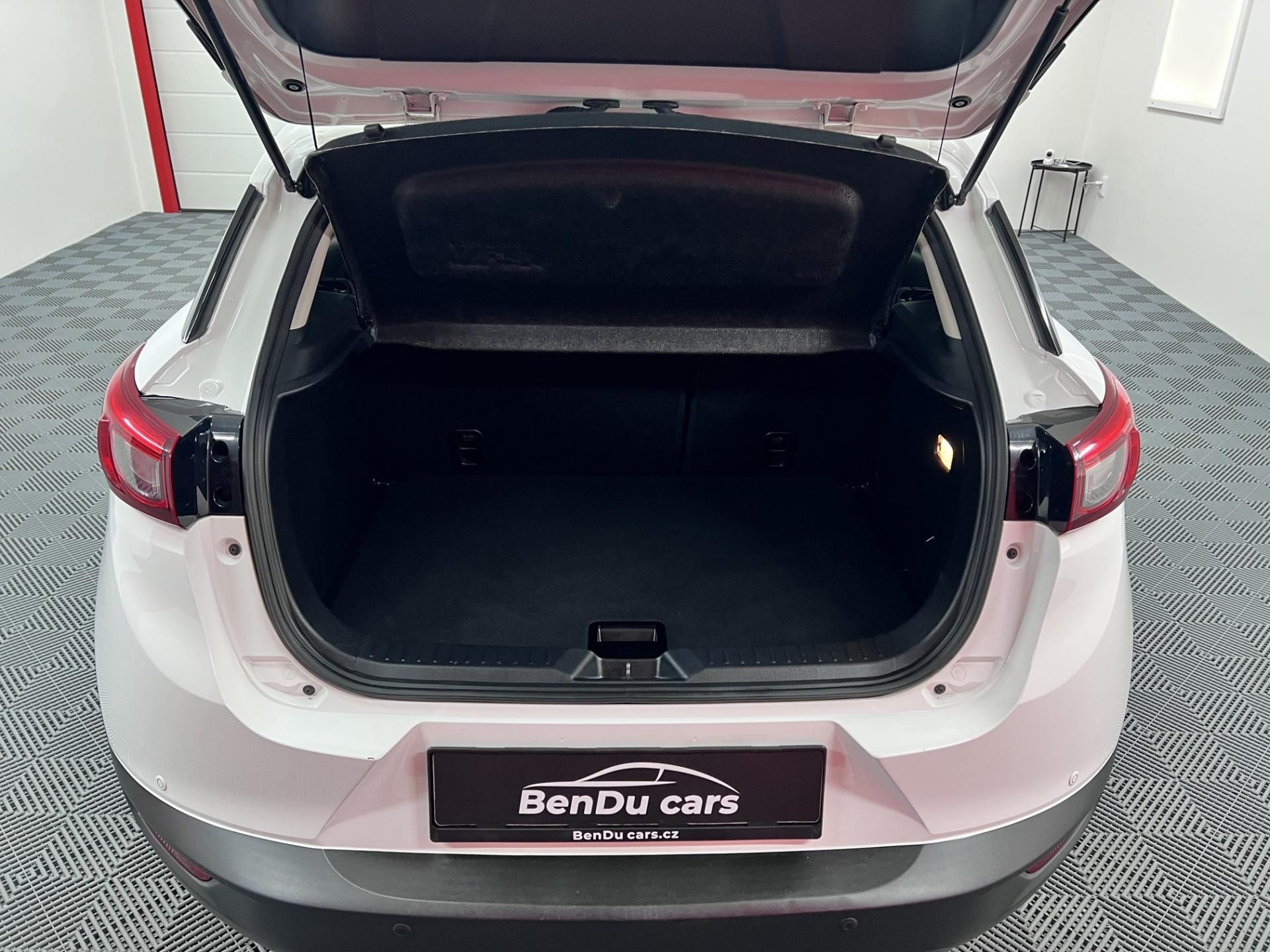 Mazda CX-3, 2.0 Skyactiv-G 110 KW 4x4 - fotka 6