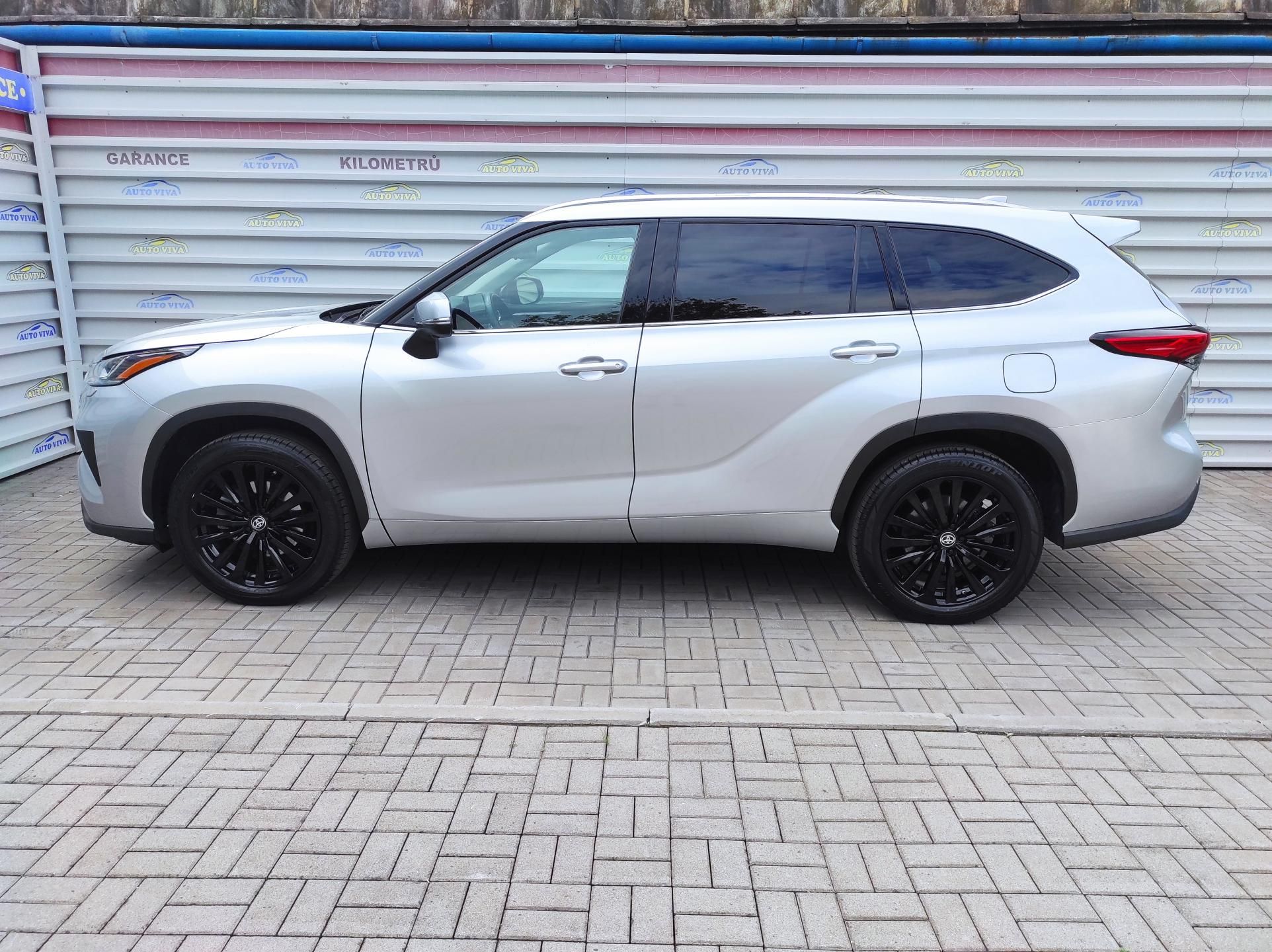 Toyota Highlander, 2.5e-CVT HEV 7míst, AWD - fotka 2