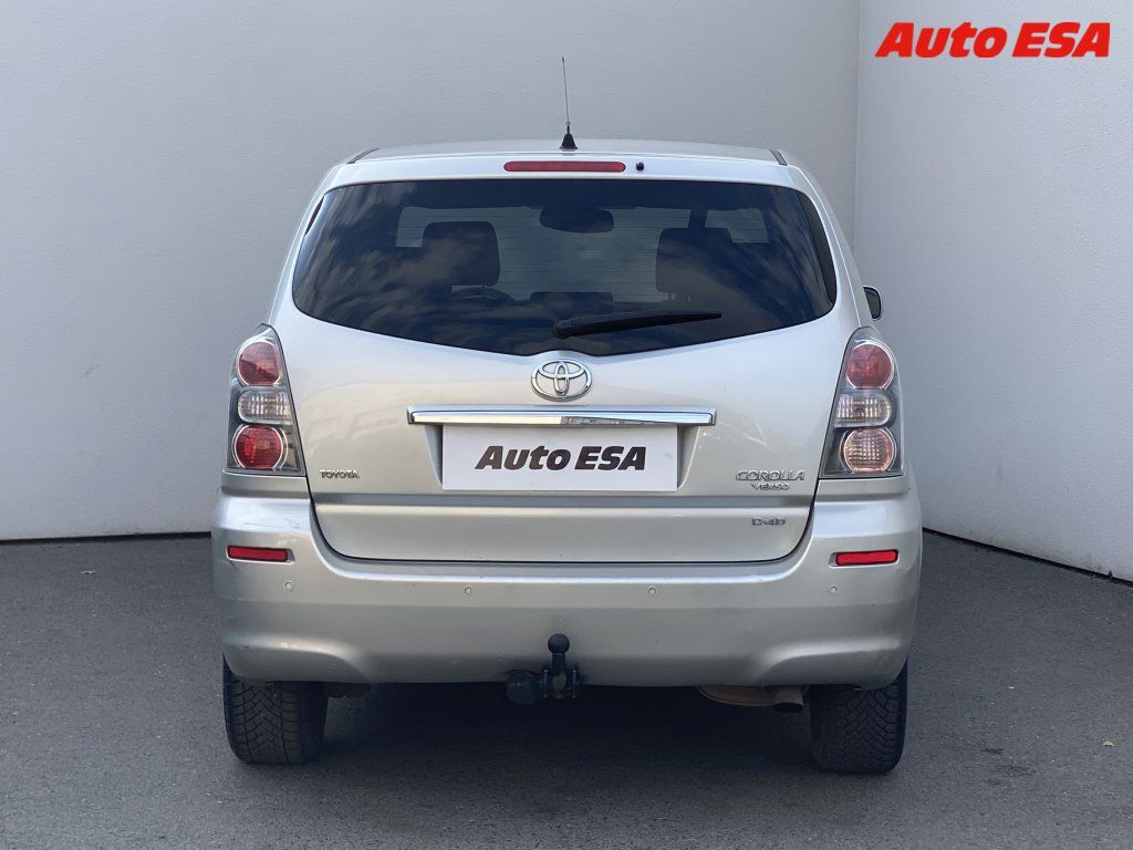 Toyota Corolla Verso, 2.2 D,autoAC,temp - fotka 5