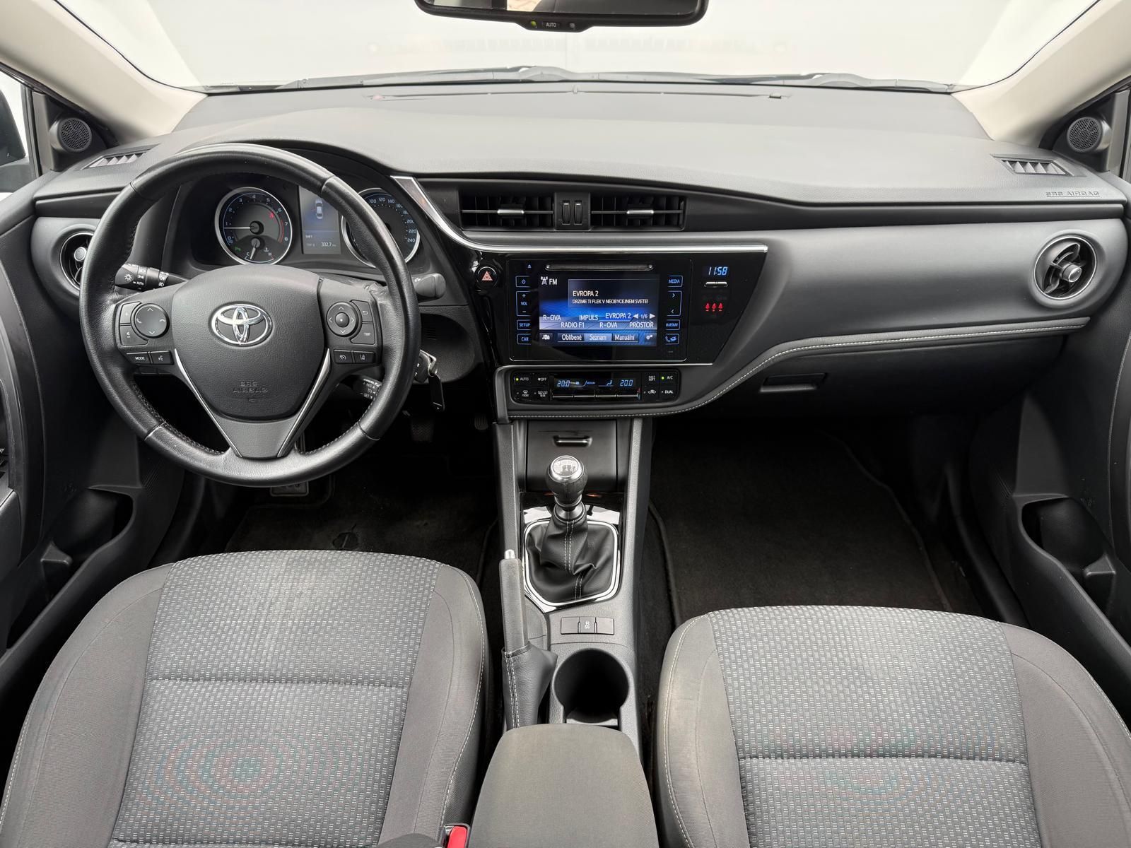 Toyota Corolla, 1.6 VVT-i Active Trend - fotka 5