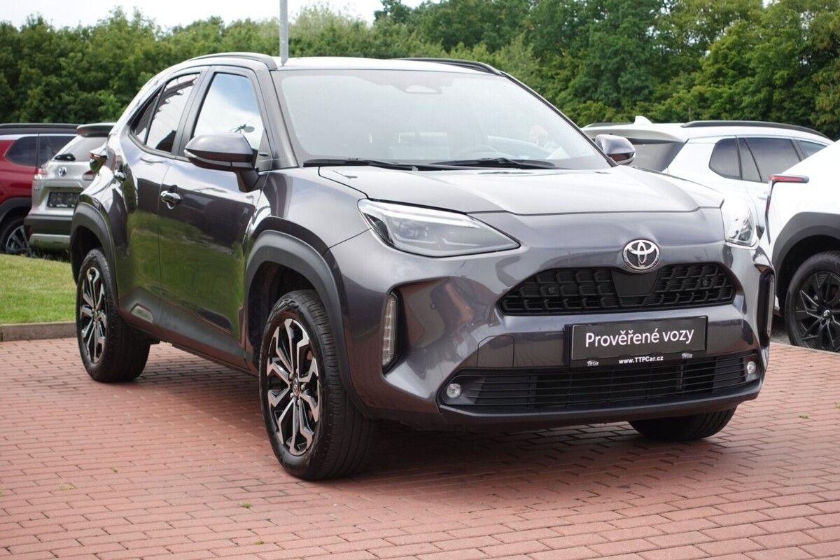 Toyota Yaris Cross, 1,5 HEV Style - fotka 3