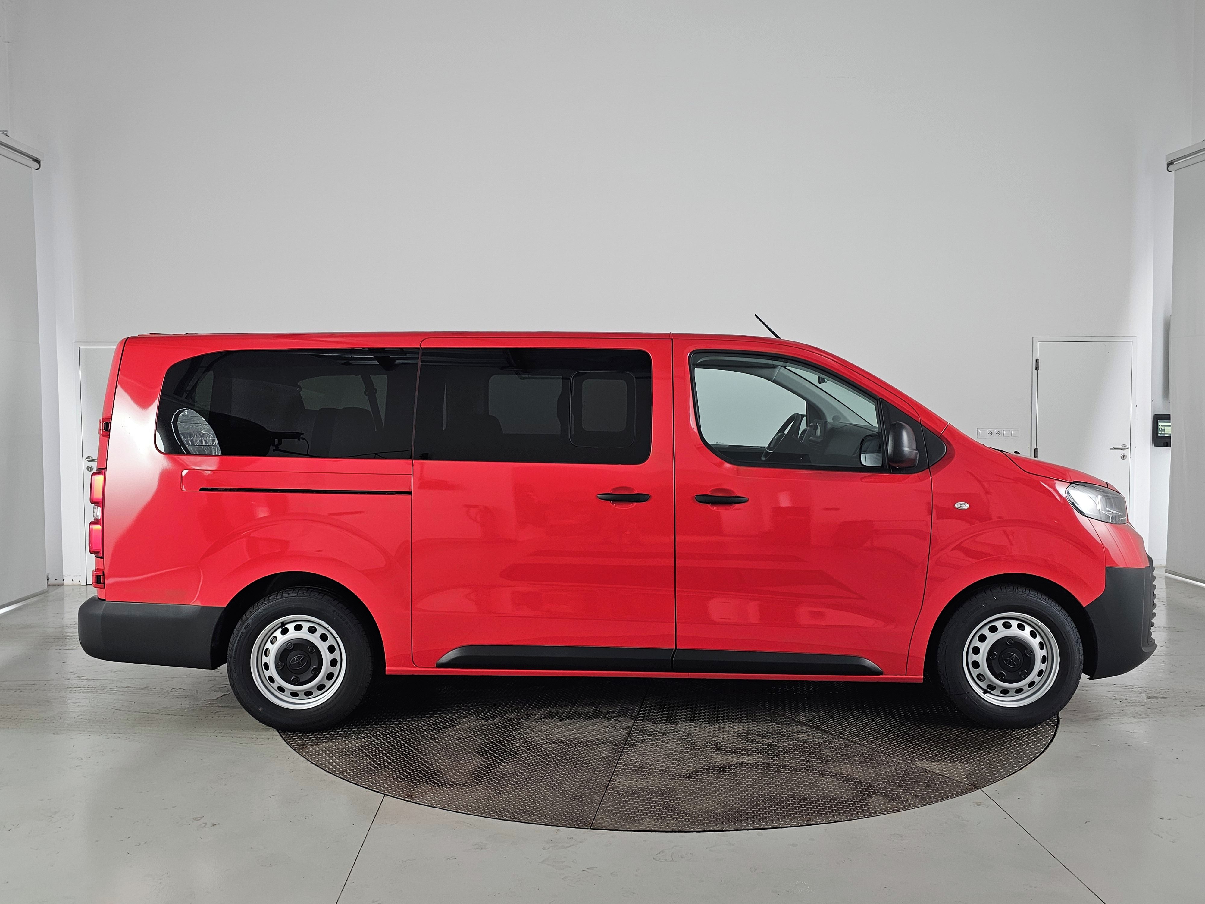 Toyota Proace Verso, 2.0D 144k Kombi 9S - fotka 4