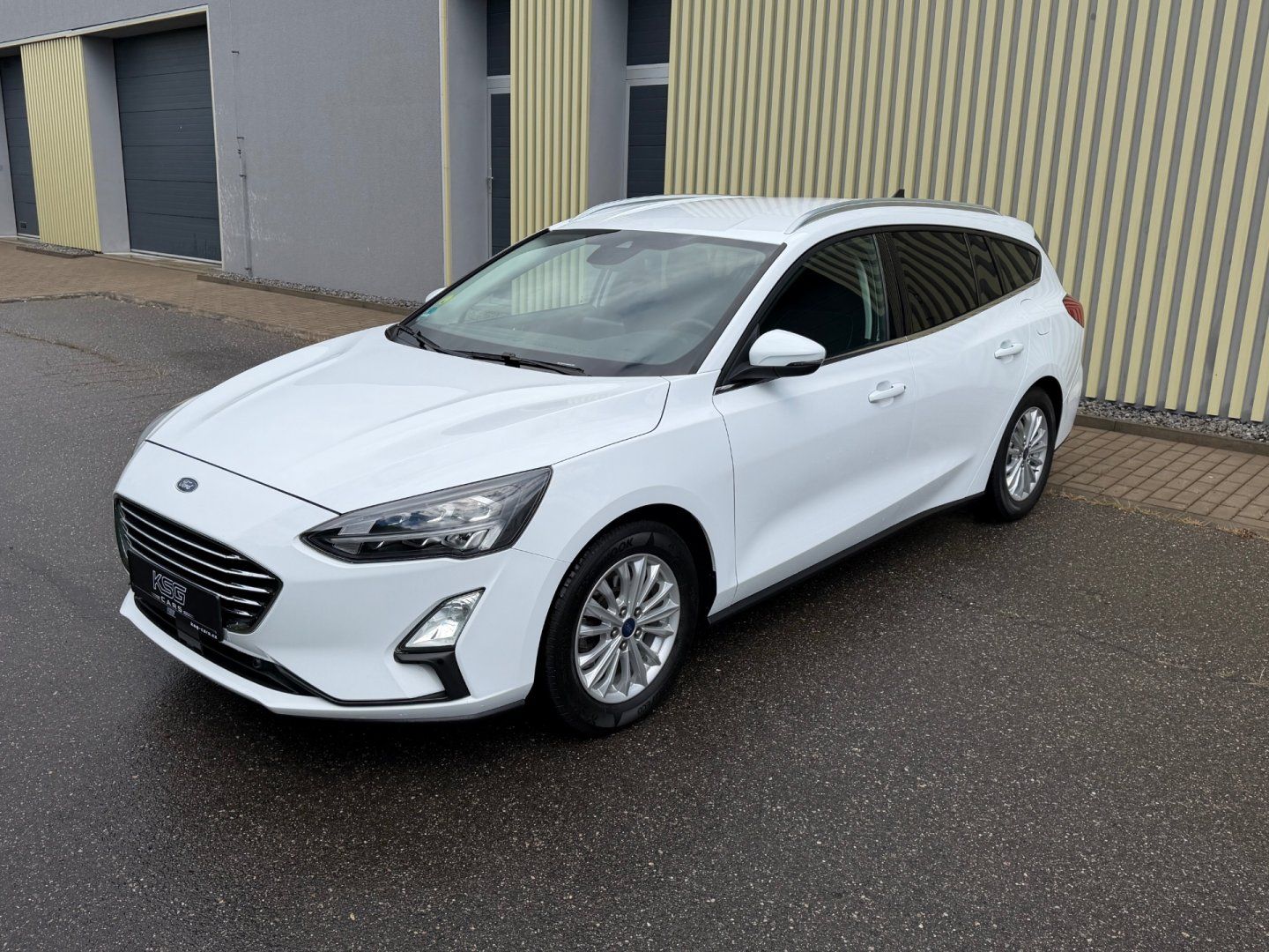 Ford Focus, Com. 1.5TDCi 88kW TITANIUM!1.m - fotka 2