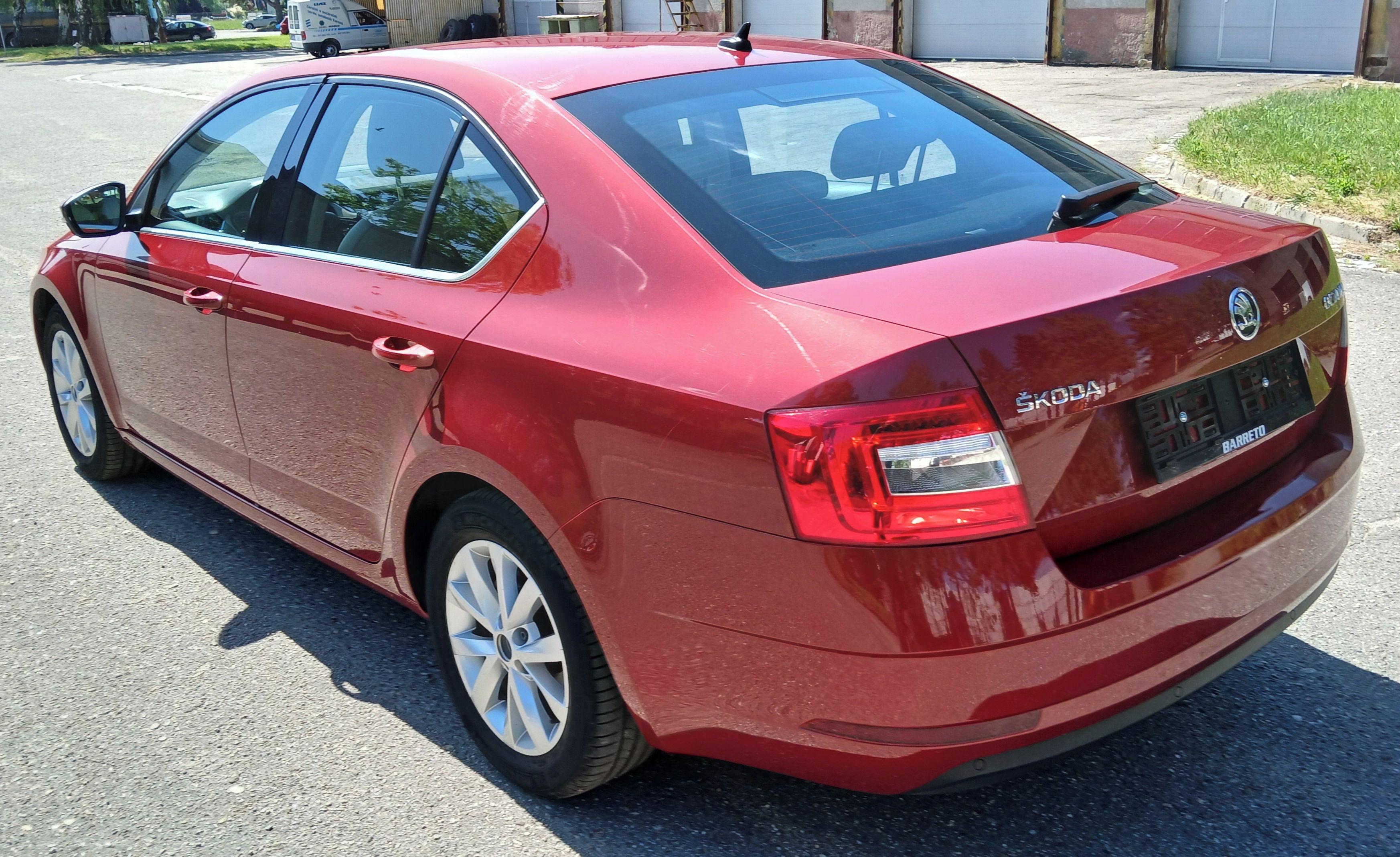 Škoda Octavia, TSi DSG STYLE - fotka 3